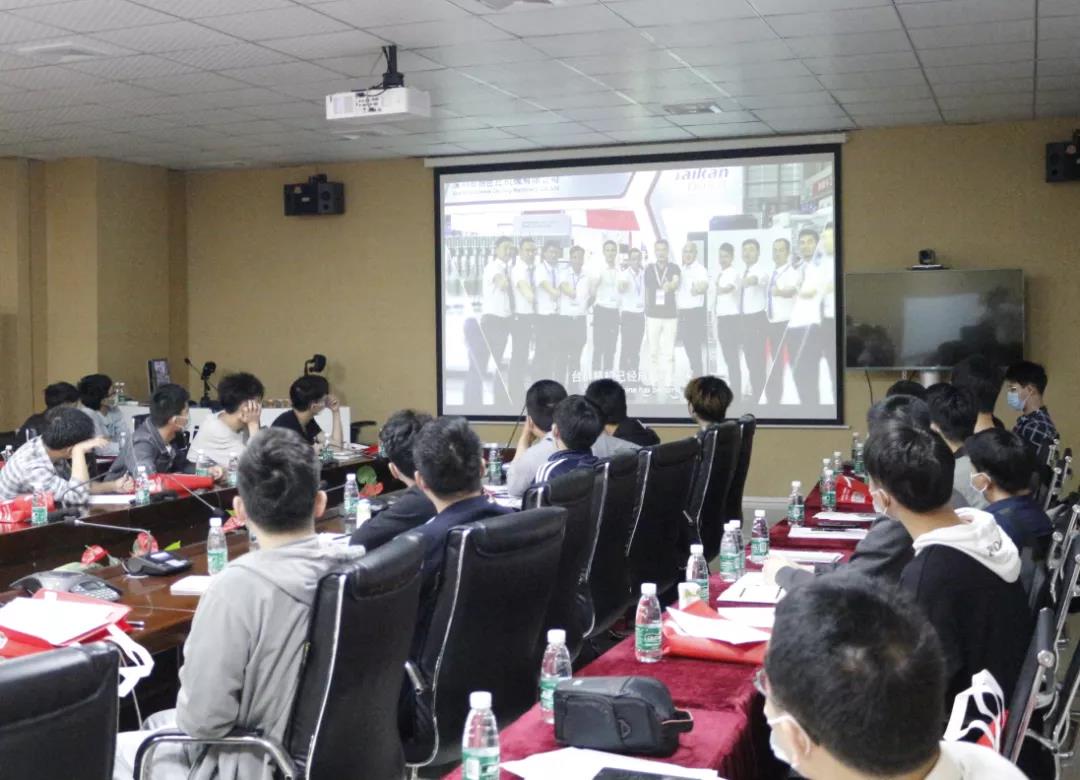 ���μ���ag8������ѵ