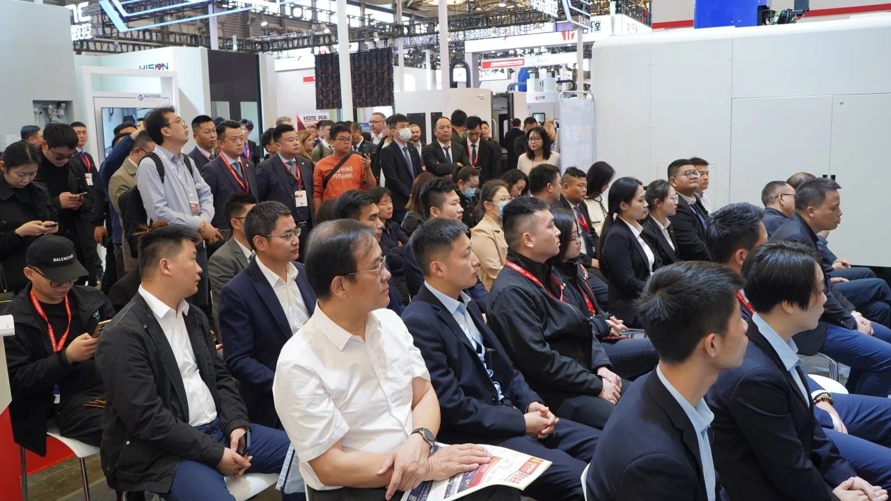 202443014594734 ´´ÊÀ¼Í¼¯ÍÅ