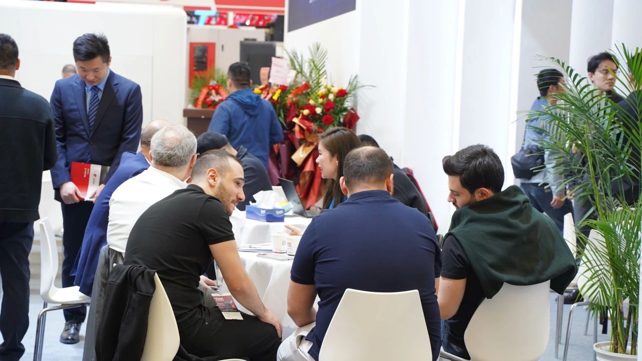 202443015111350 ´´ÊÀ¼Í¼¯ÍÅ