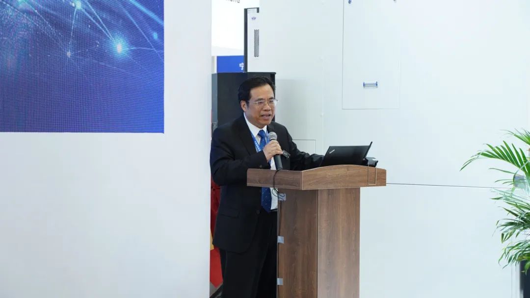 ���μ��š�ag8(�й�)����-ֻ���ͬ����