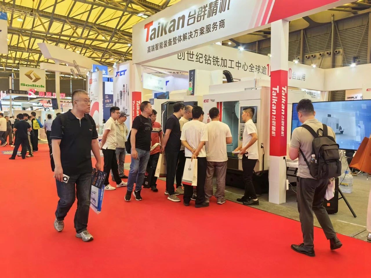 ���μ��š�ag8(�й�)����-ֻ���ͬ����